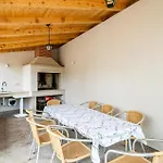 Nice Apartment In Dubrovnik With Kitchen