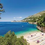 Nice Apartment In Dubrovnik With Kitchen