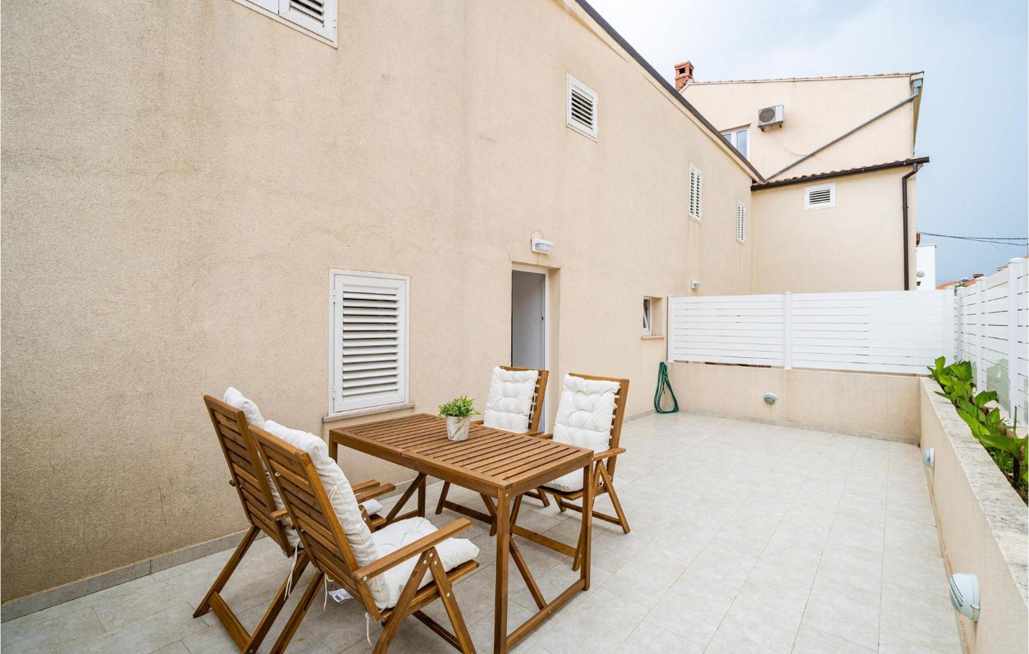 Leilighet Nice In With Kitchen Dubrovnik
